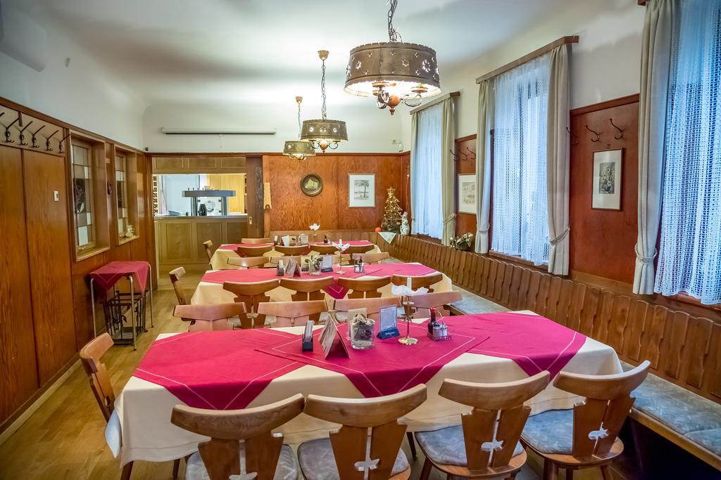 Gasthof Rebstock FDH Exterior foto